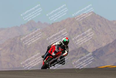 media/Oct-03-2022-Moto Forza (Mon) [[5f077a3730]]/Intermediate Group/Session 4 (Turn 9)/